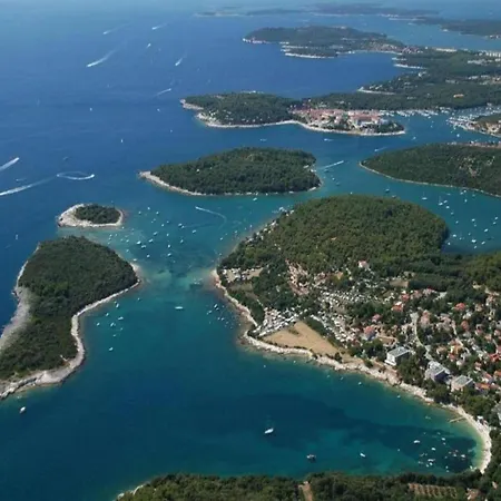 Beautiful In Near And Pula *